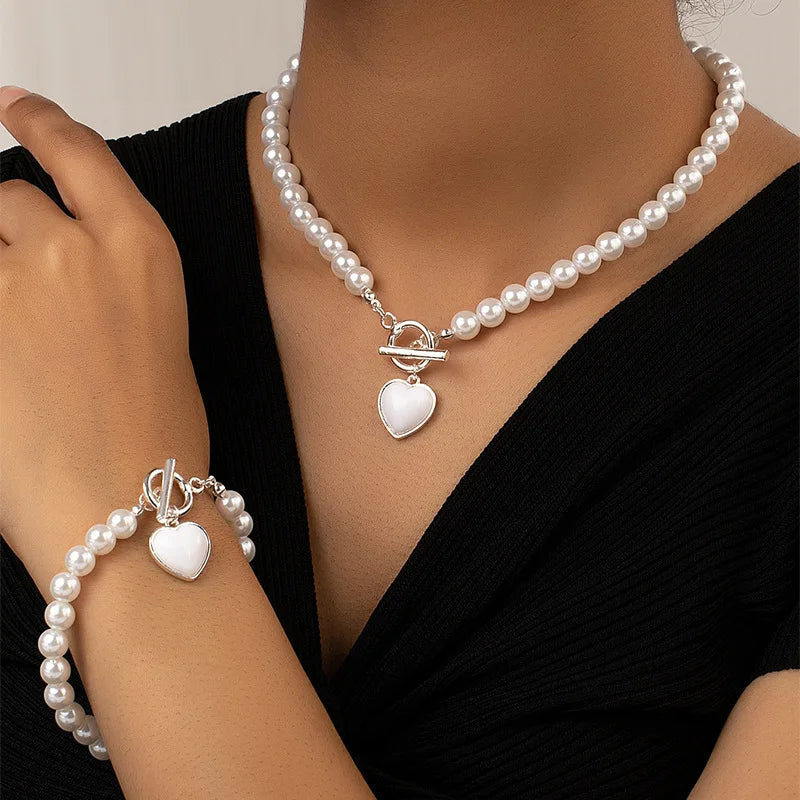 LovePearl | Verfijnde parelketting en bijpassende armband