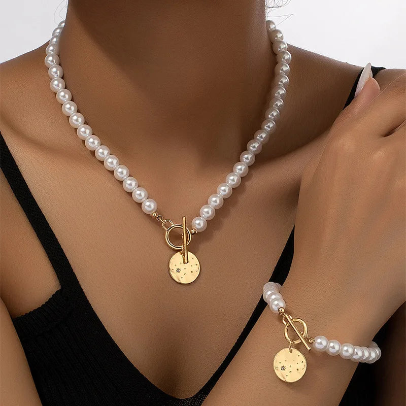 LovePearl | Verfijnde parelketting en bijpassende armband